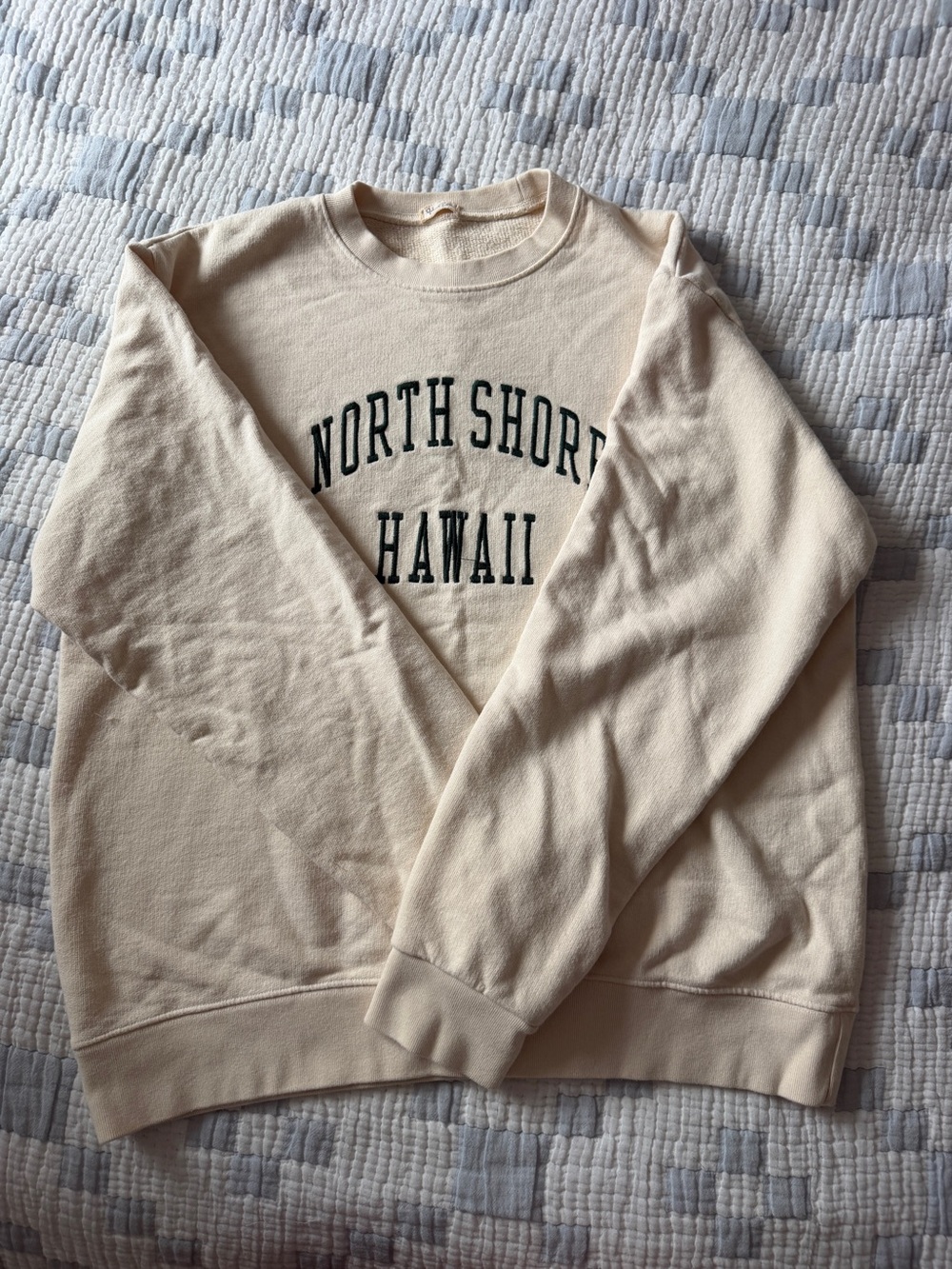 Brandy Melville Cream 'North Shore Hawaii' Crewneck Sweatshirt